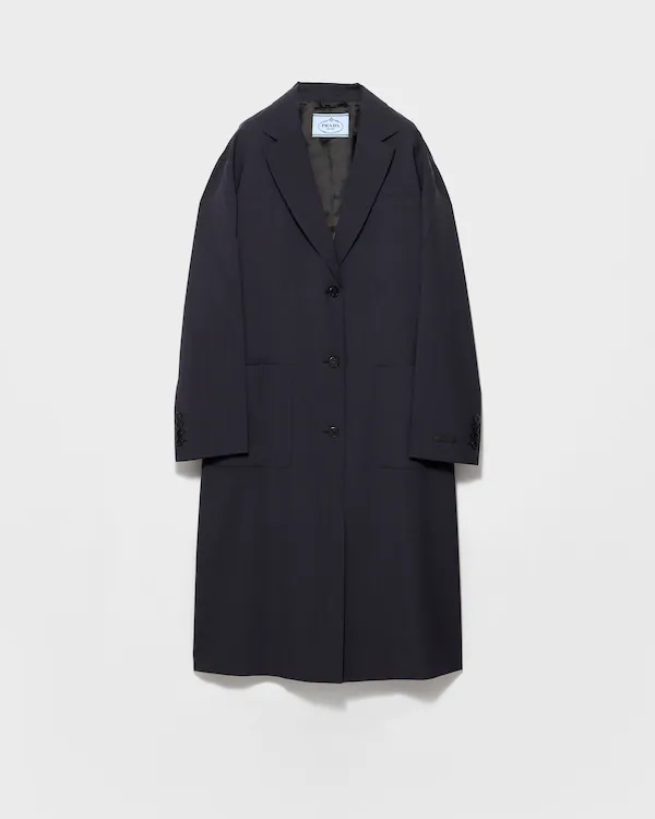 Manteau en laine légère à boutonnage simple