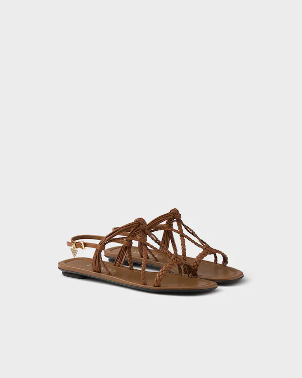 Sandales plates en cuir