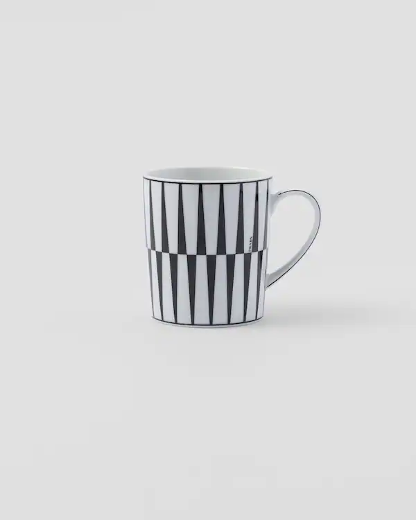 Tasse en porcelaine - Rayures