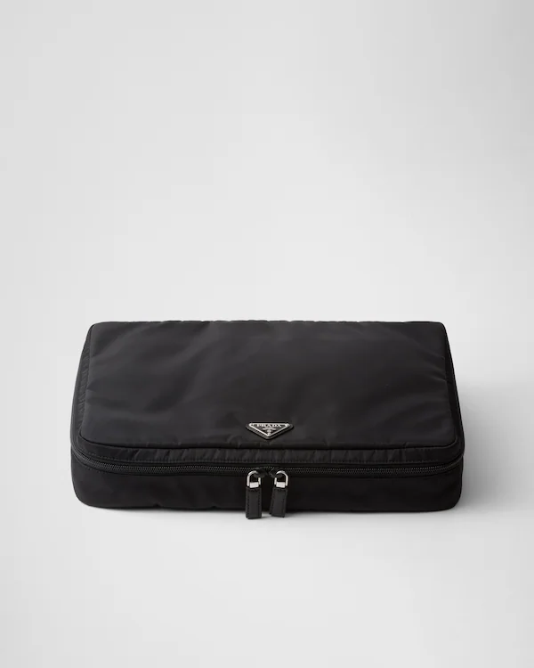 Petit sac à fermeture Éclair en Re-Nylon
