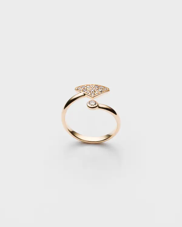 Bague Eternal Gold en or jaune sertie de diamants