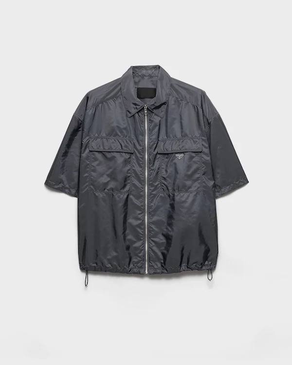 Chemise à manches courtes en Re-Nylon léger