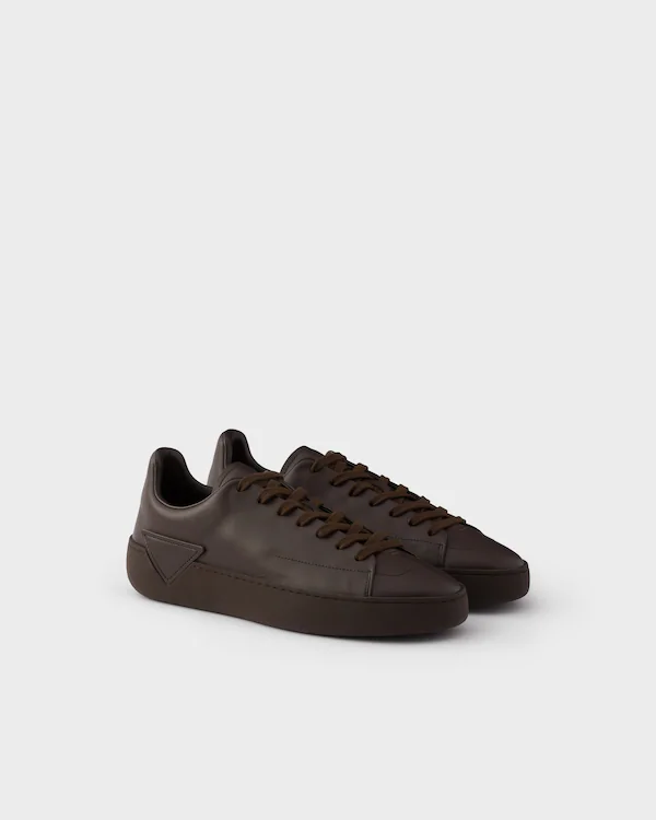 Chaussures basses en cuir