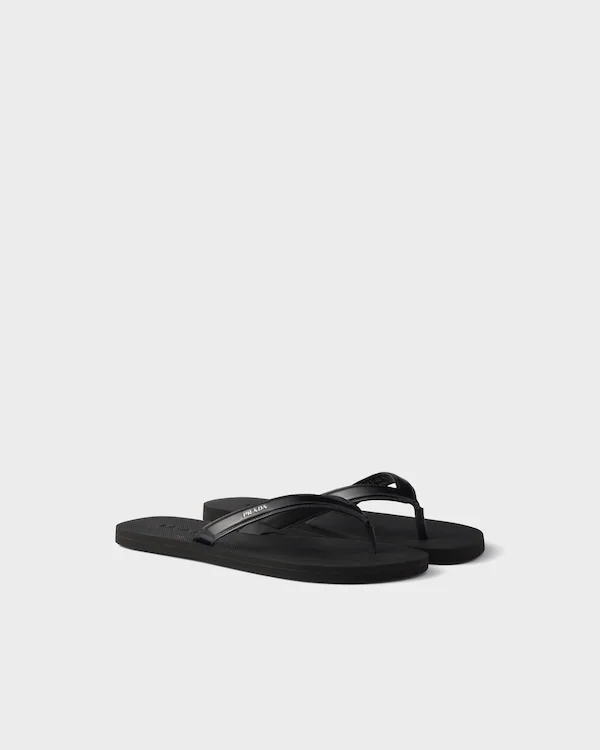 Tongs en cuir brossé