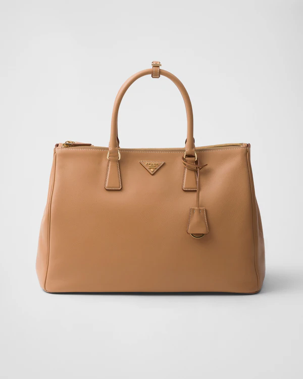 Sac en cuir extra-large Prada à boucle