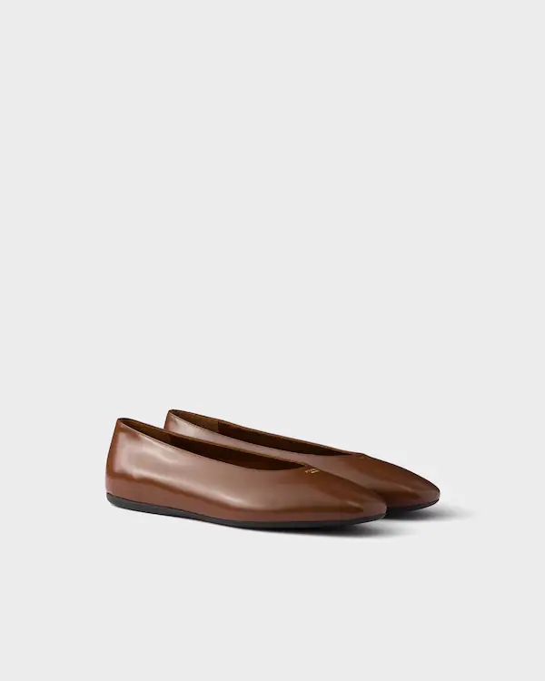 Ballerines en cuir brossé
