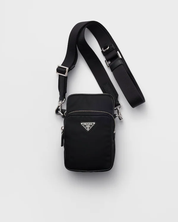 Étui pour smartphone en Re-Nylon et cuir Saffiano