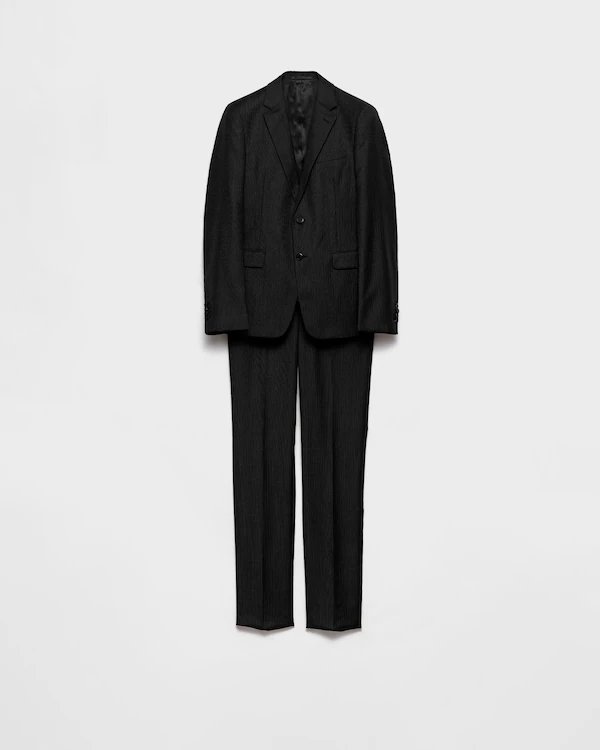 Costume en laine et cachemire à un bouton