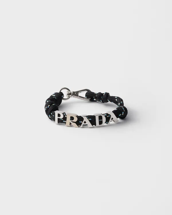 Bracelet en cordon